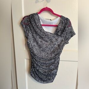 NWOT size medium ruched top